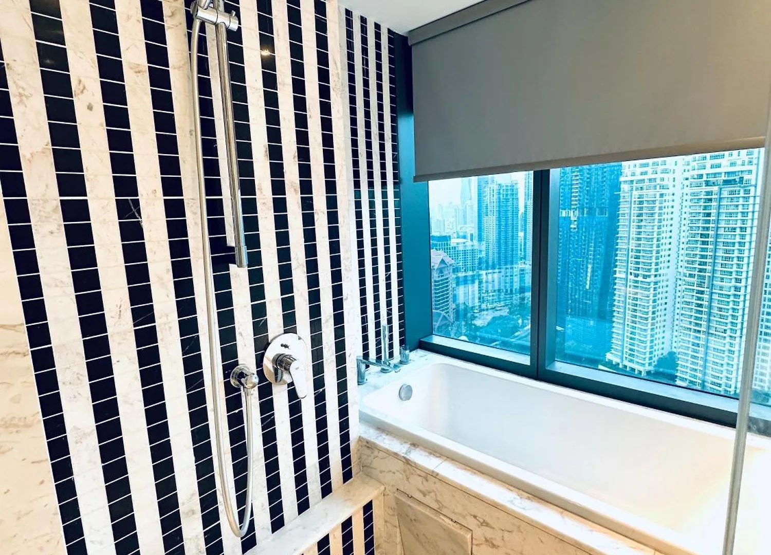 Apartament Eaton Residences Klcc By Bhs Kuala Lumpur